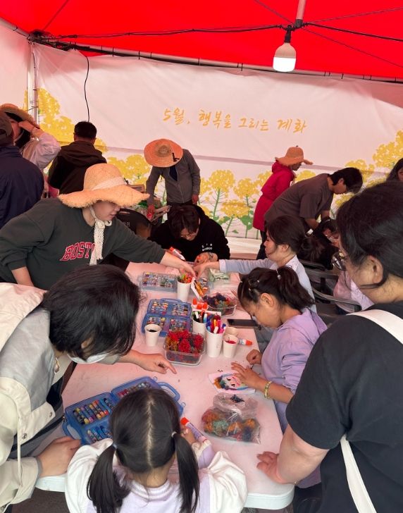 부안군 계화면 직원 일동, 근농인재육성장학금 기탁