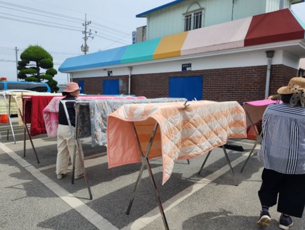 부안군 자원봉사센터, 행복愛너지 이동빨래방(뽀송이) 자원봉사 실시