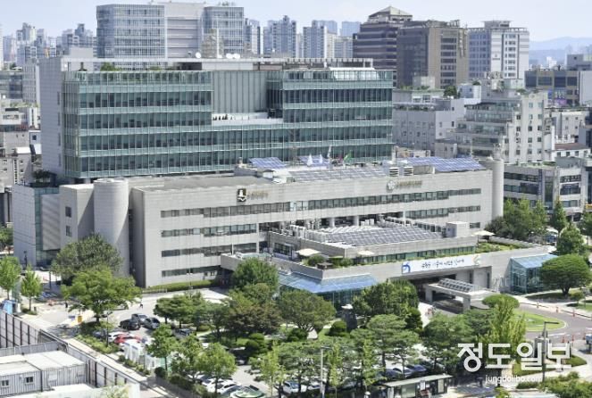수원시청사