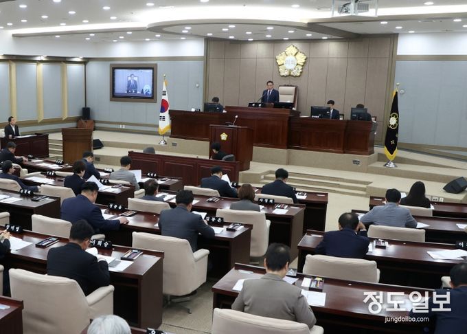 수원특례시의회, 제387회 임시회 개회