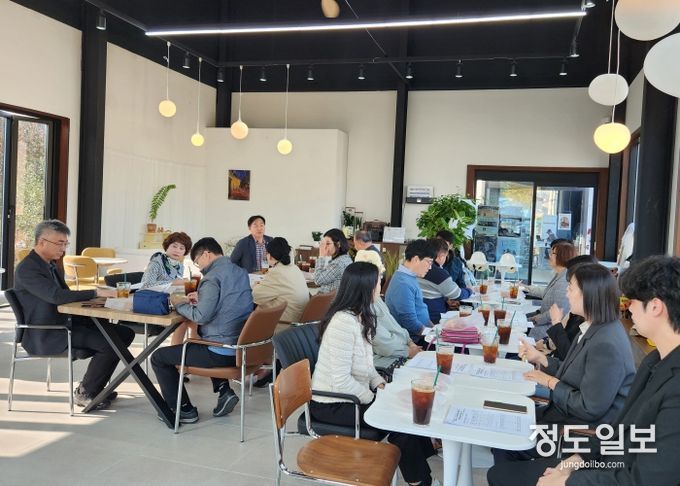 윤종영 의원, 지역 학교 행정실장 등과 소통 간담회 개최