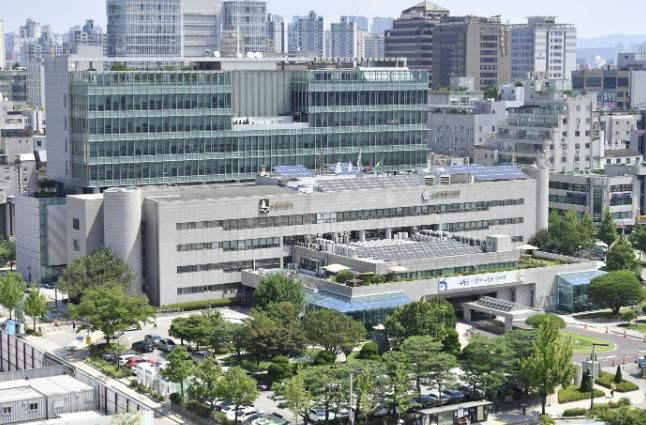 수원시청사