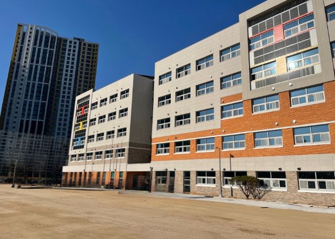 푸른샘초등학교 전경