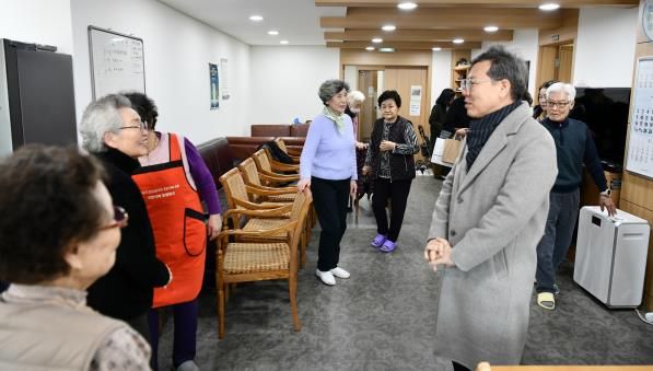수원시 영통구, 관내 경로당 찾아 현장 행정 실천