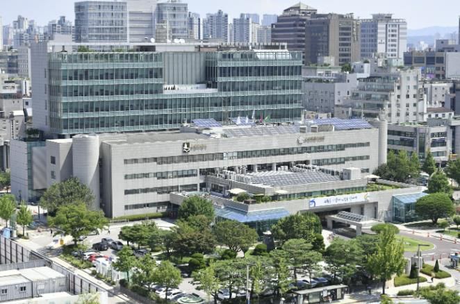 수원시청사