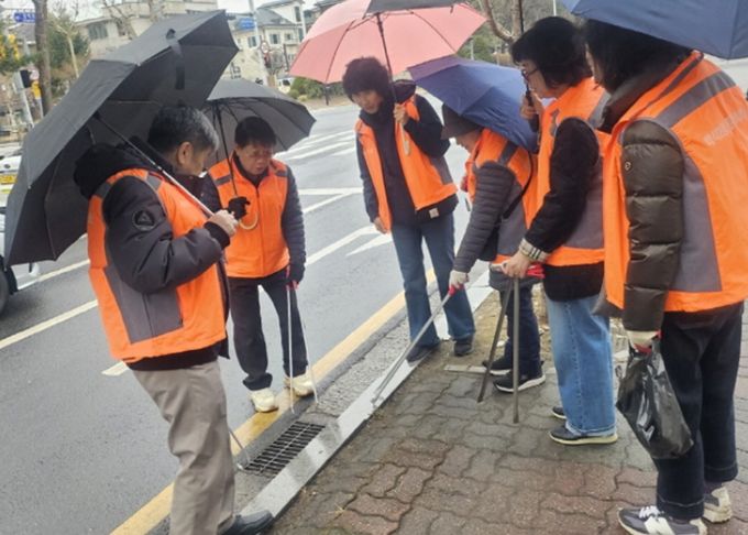 고양시 백석2동, 주민과 함께하는 환경정비활동 실시